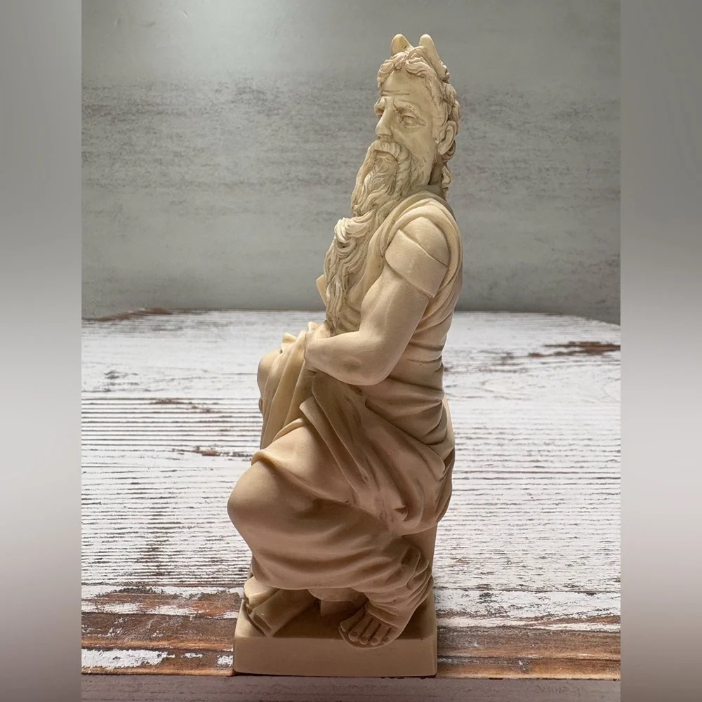 Mose Michelangelo Horns of Mose 10 Commandments Sculpture Figurine 5.5”